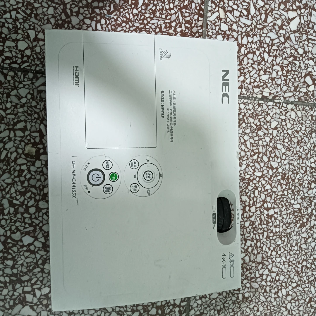 二手高清投影机运费自理