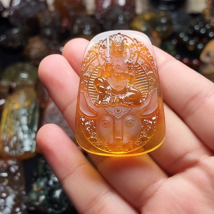 琥珀未镶嵌裸石137