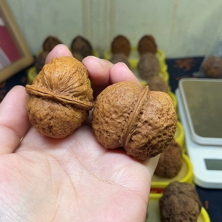 文玩核桃吊坠老核桃46