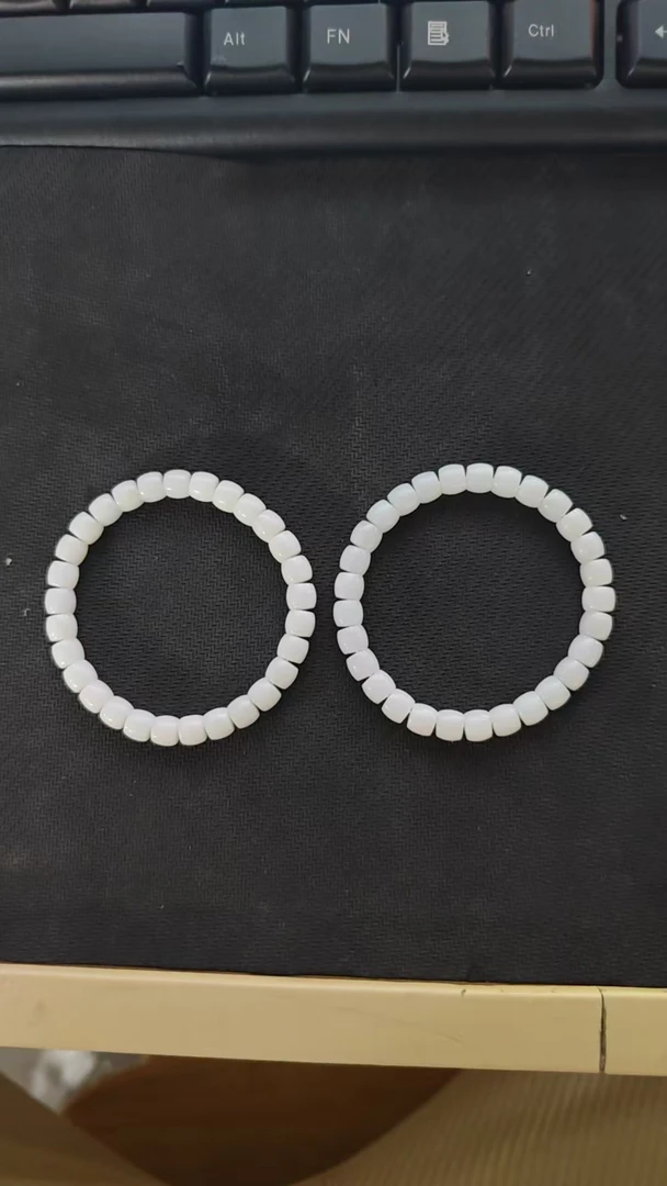 天然和田玉手串（多样性发其一）FL000059