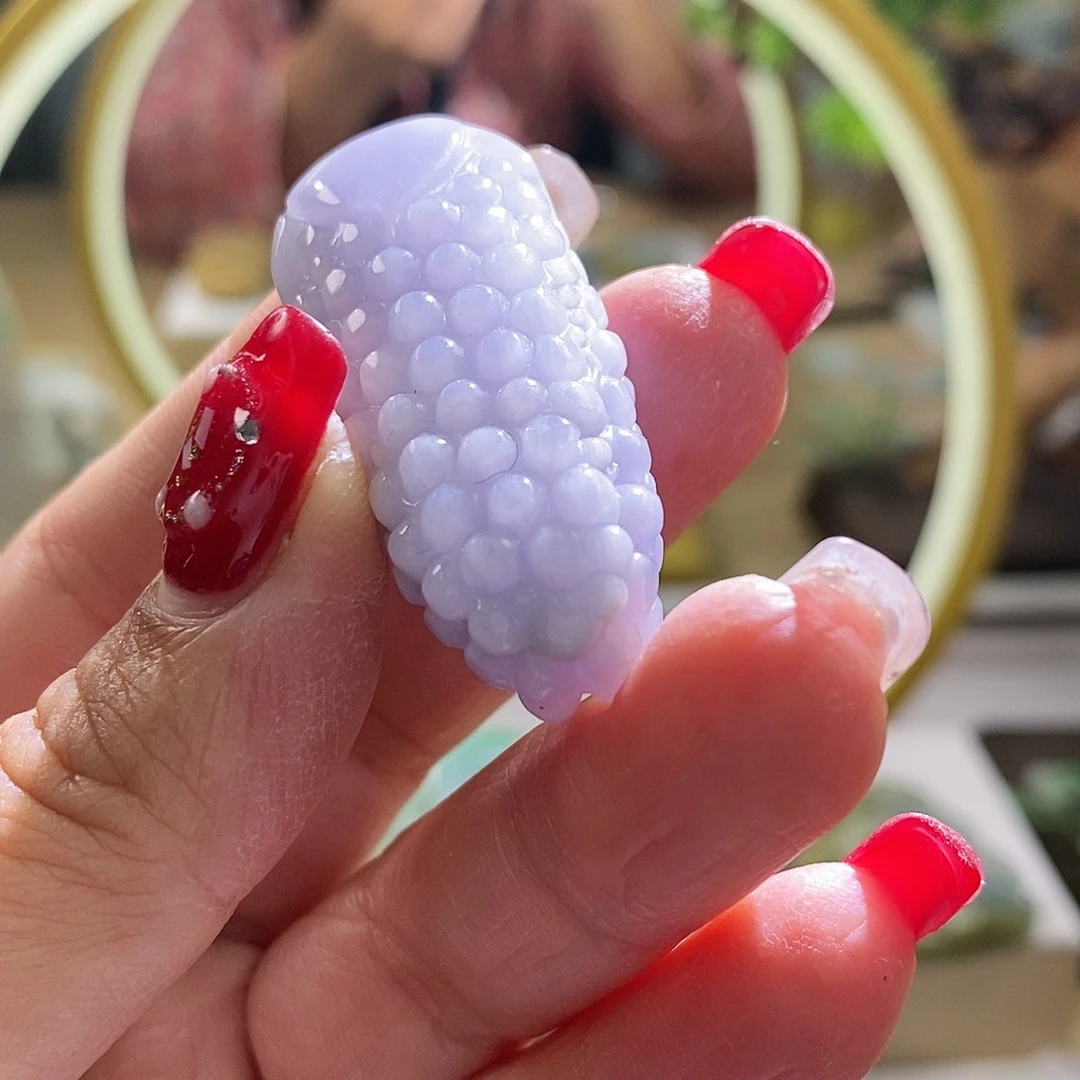 【闪购商品】翡翠颈饰未镶嵌葡萄