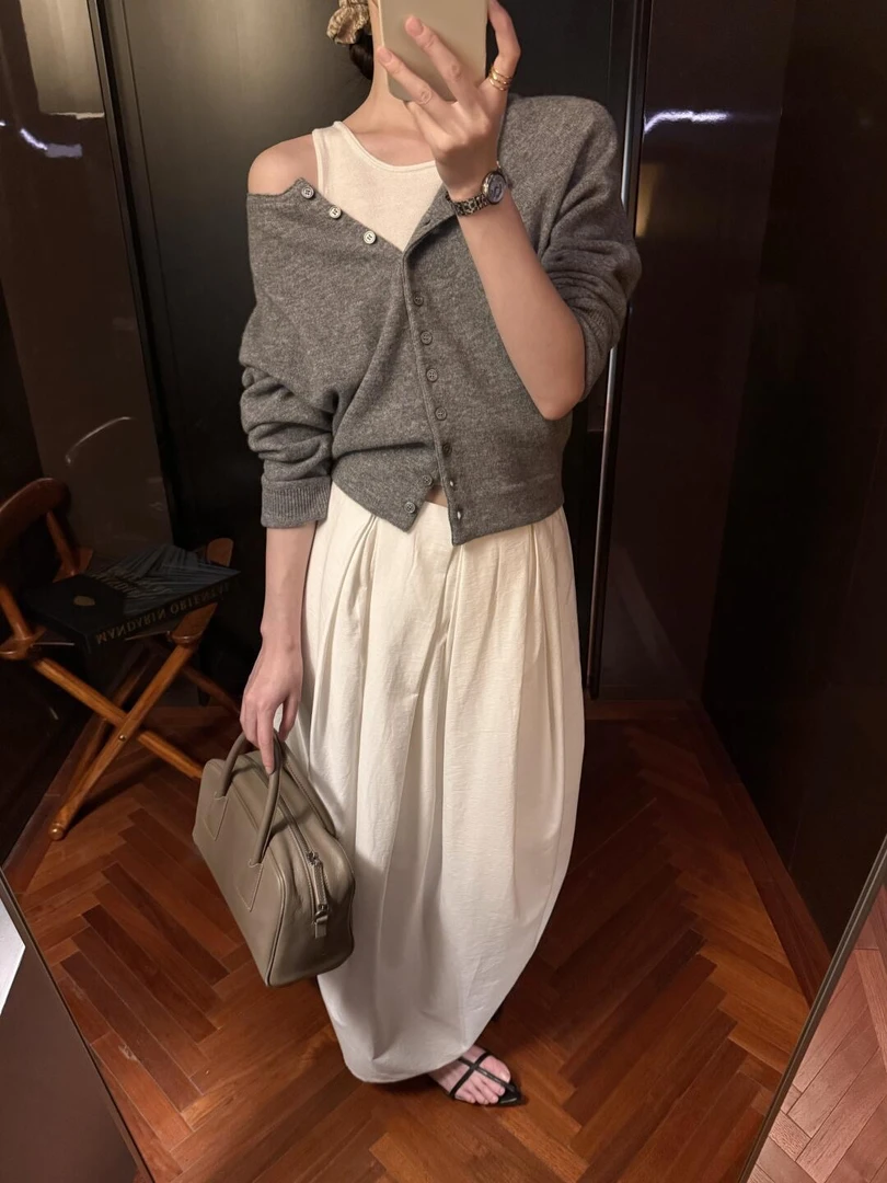 2025早春新款灰色拼接假两件韩系chic别致撞色针织开衫百搭半身裙