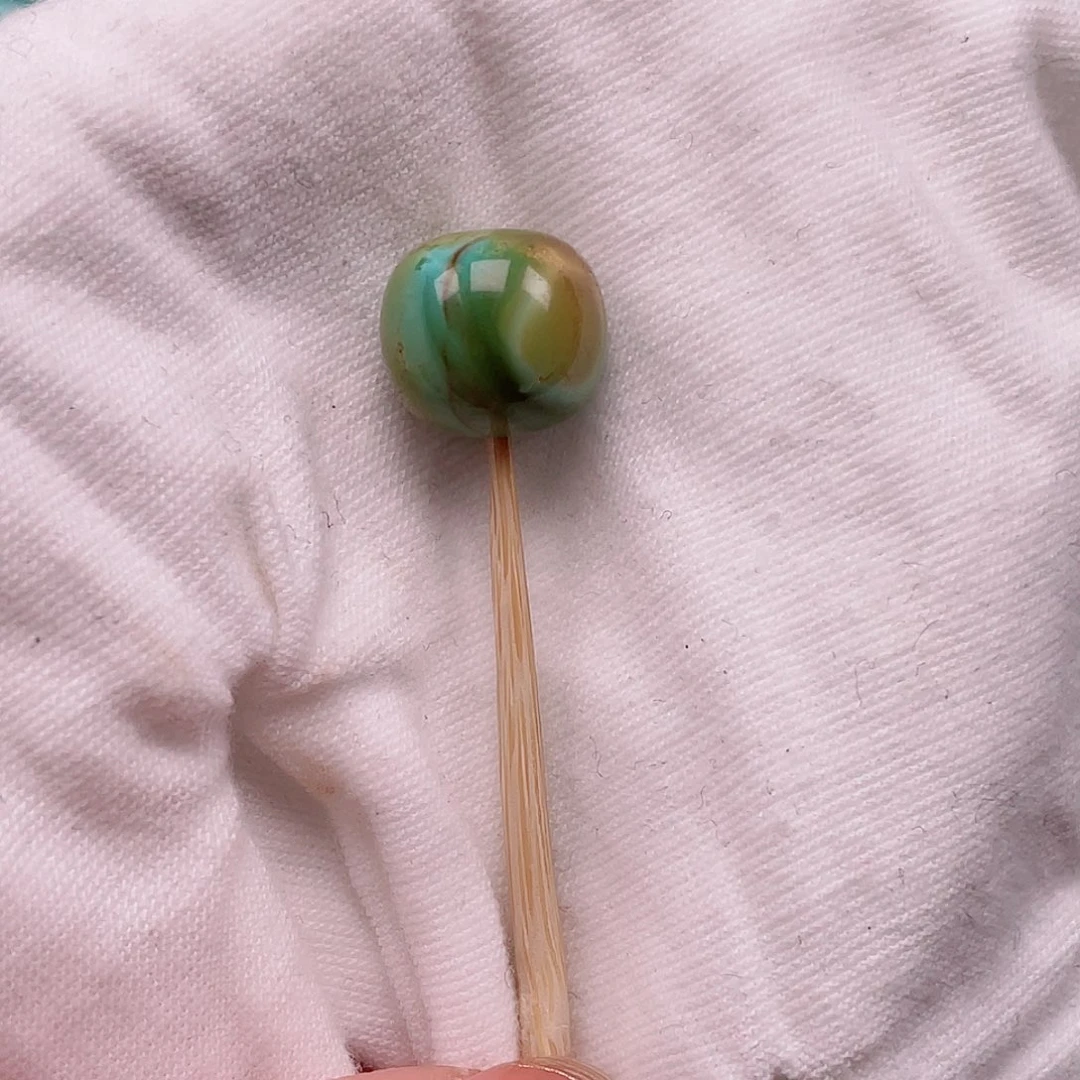 绿松石配饰未镶嵌ৡ****白