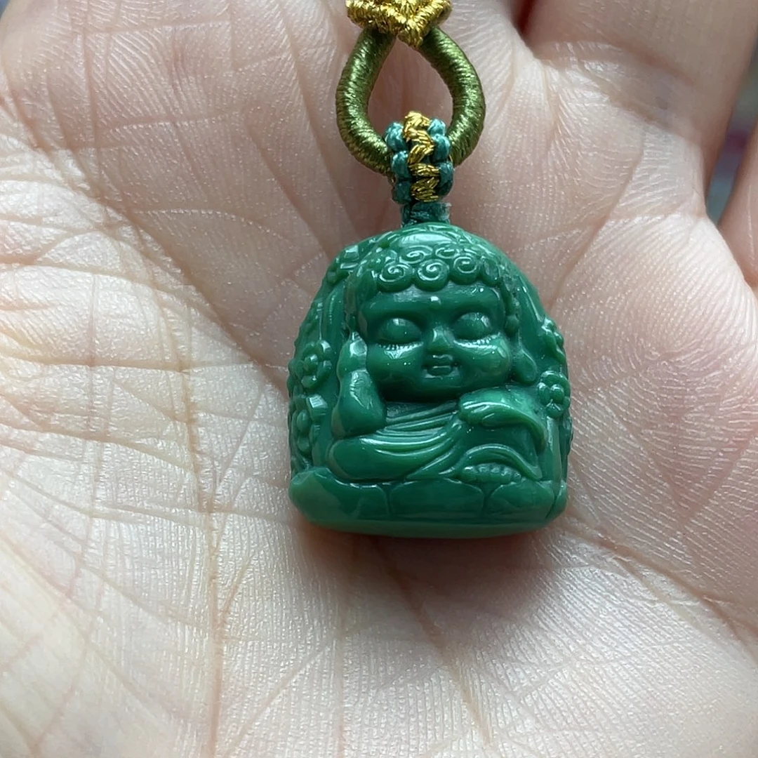 绿松石未镶嵌颈饰