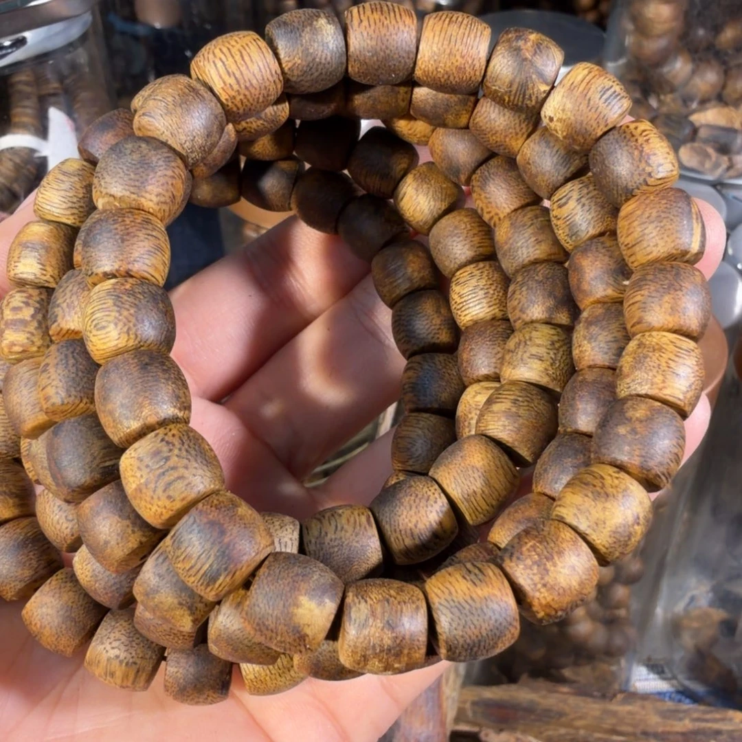 沉香碎屑沉香老型鼓珠卡九发一条