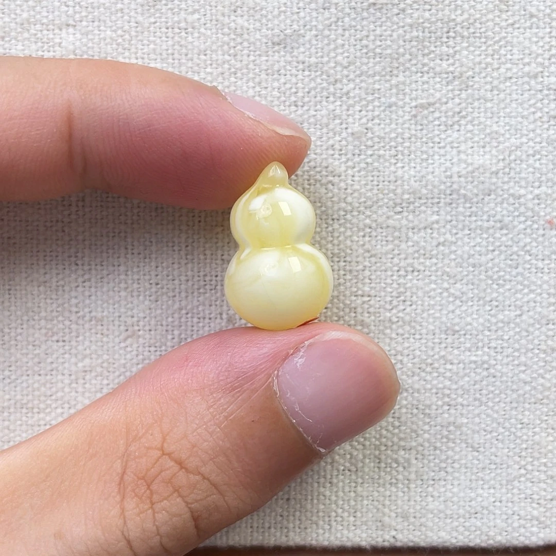 琥珀未镶嵌珠宝奇石葫芦