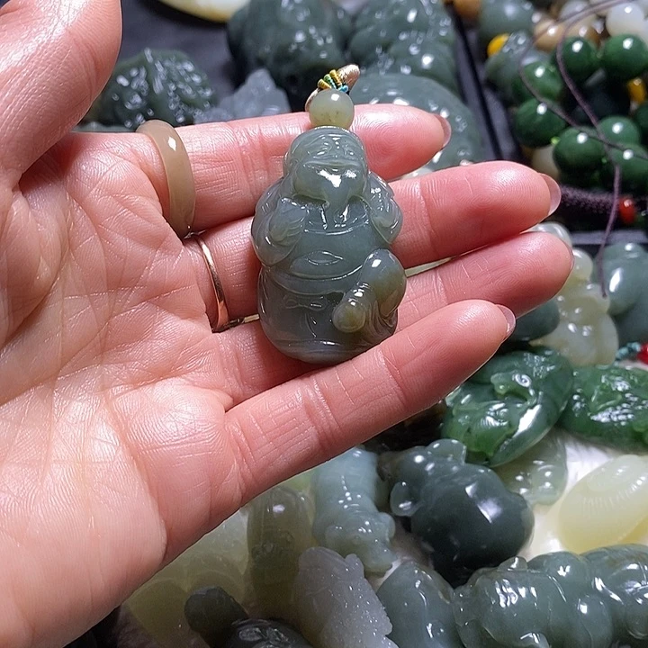 未镶嵌手链和田玉平*