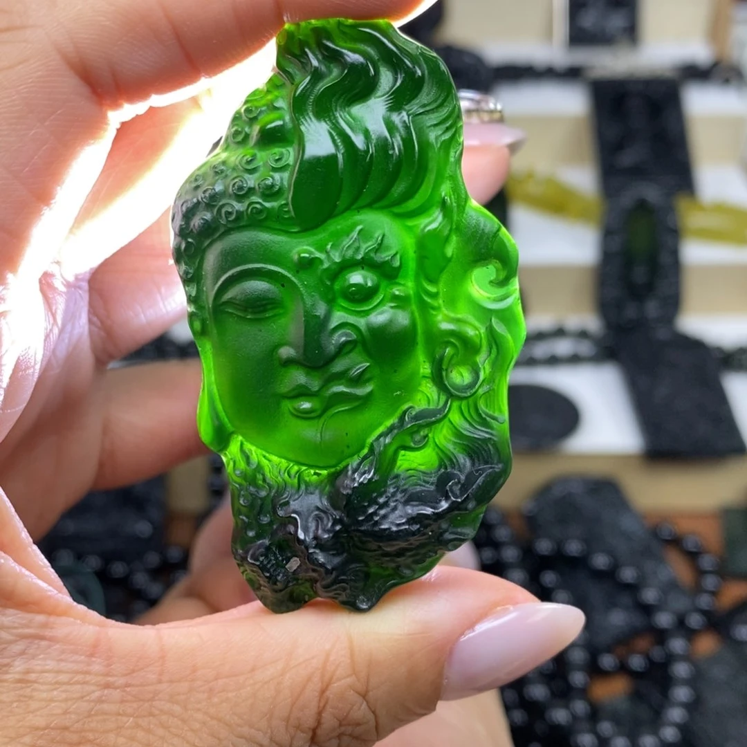 蛇纹石玉未镶嵌吊坠