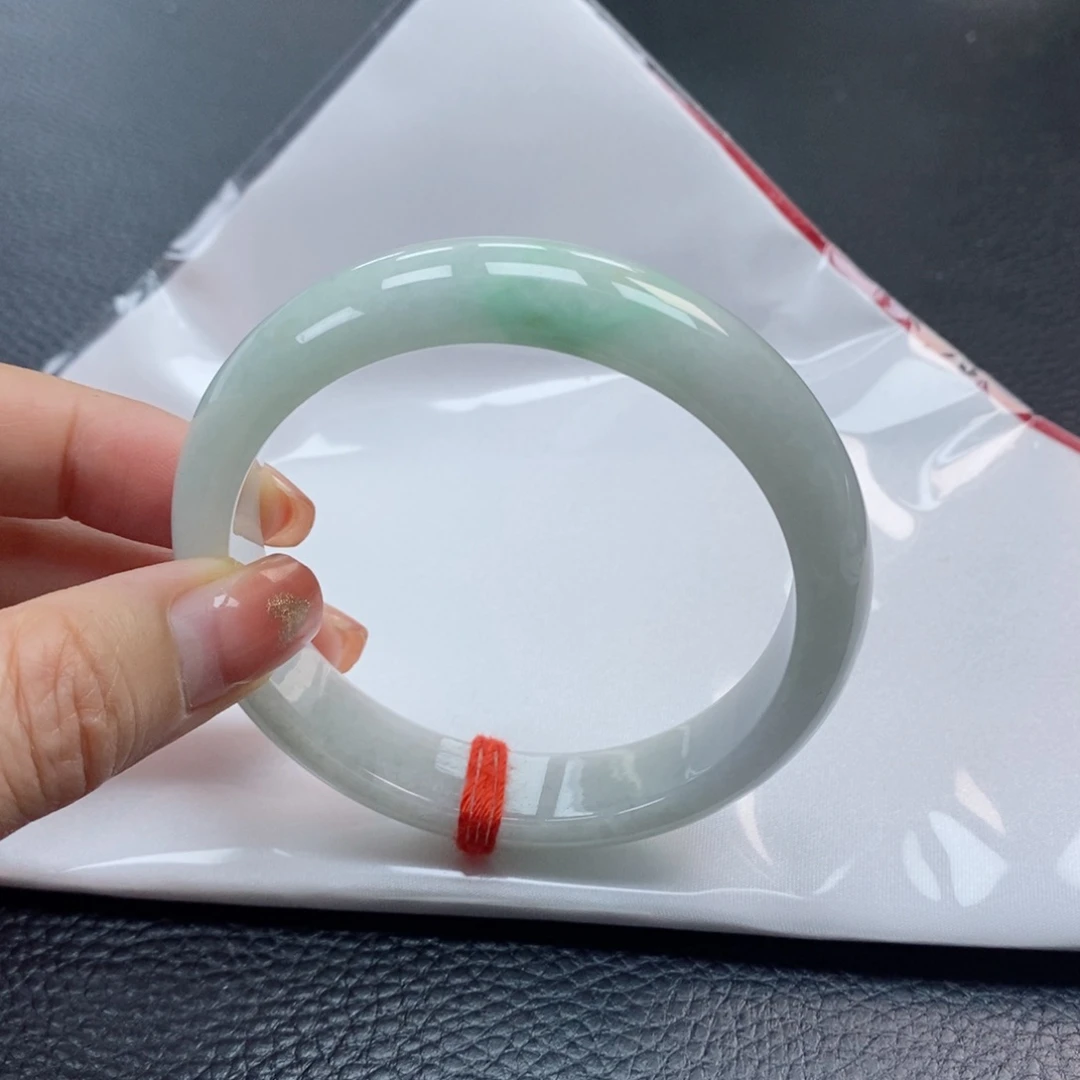 【闪购商品】翡翠手镯未镶嵌59圈