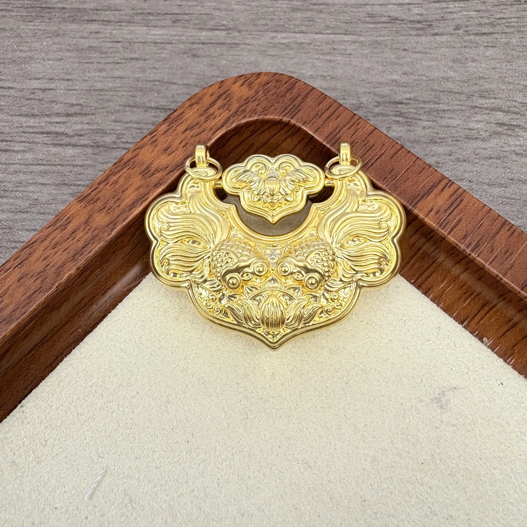 君潮黄金足金999大锦鲤锁包DP0257