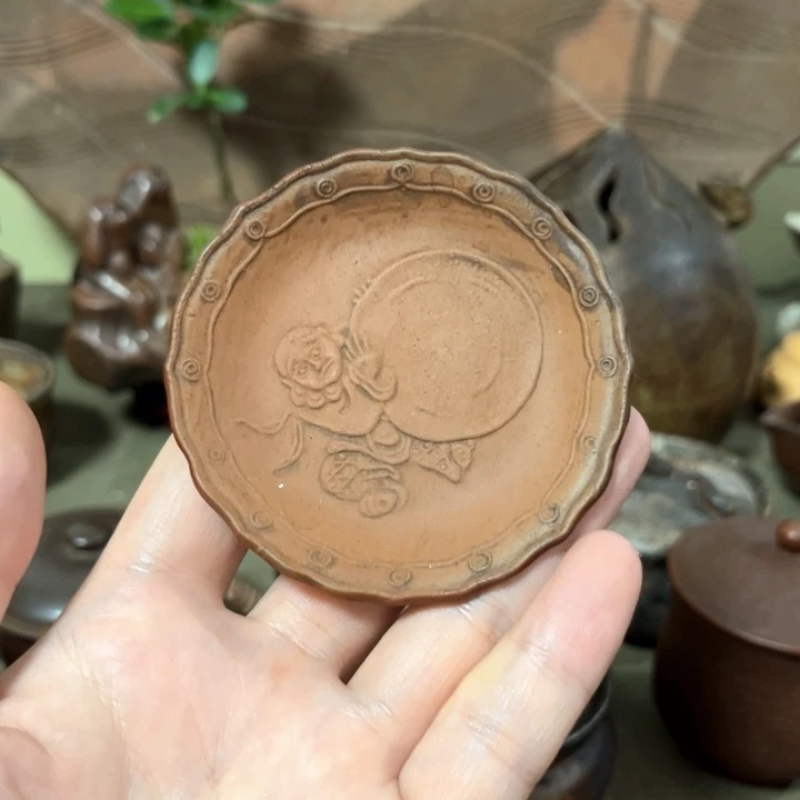 瓷片中古老备前烧杯托