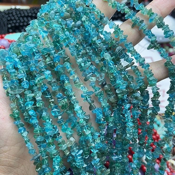 玛瑙/玉髓未镶嵌珠宝半成品一条天然蓝鳞灰碎石