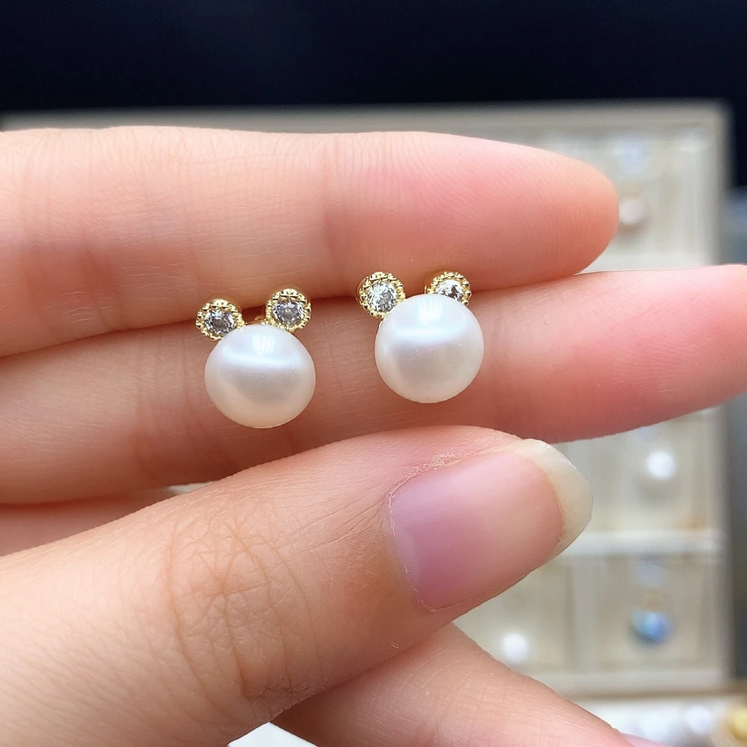 淡水珍珠合金颈饰