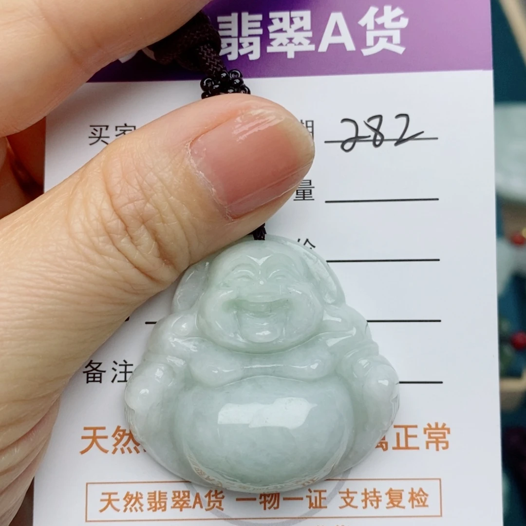 翡翠未镶嵌颈饰佛公