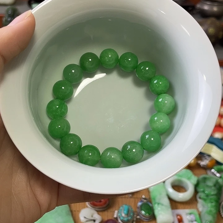 杯核***枣精美雕刻物件物件