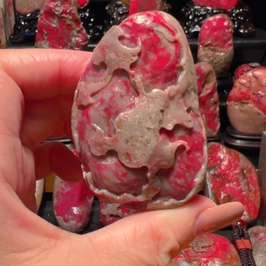 昌化鸡血石原石手把