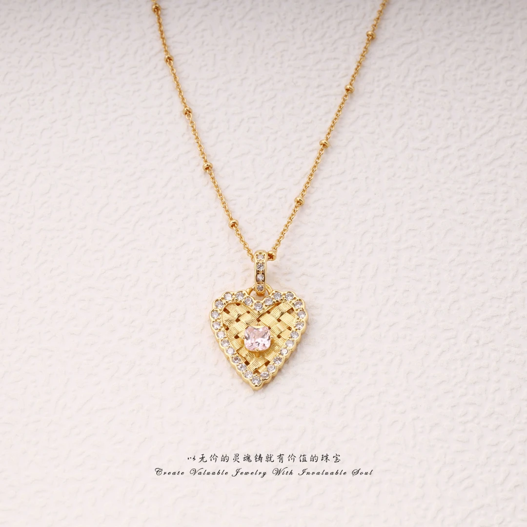 铜合金项链 轻奢金色爱心高级感轻奢百搭项链 LSK-C-31520