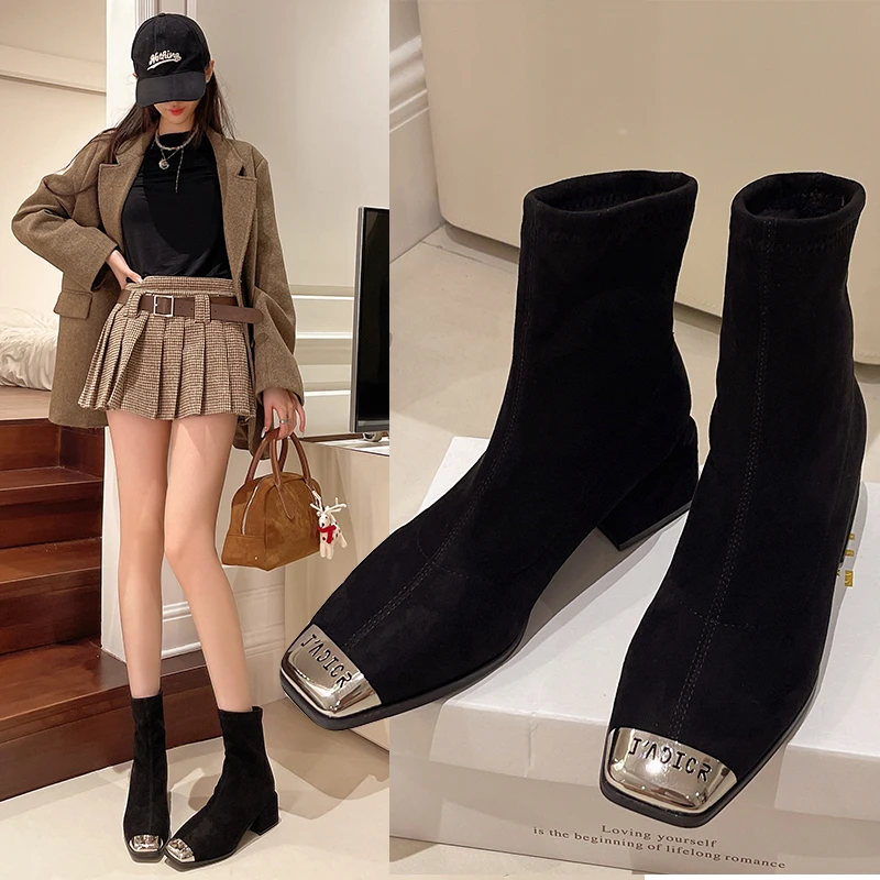 防踢头绒面短靴女2025秋冬新款洋气粗跟金属方头中跟弹力瘦瘦袜靴