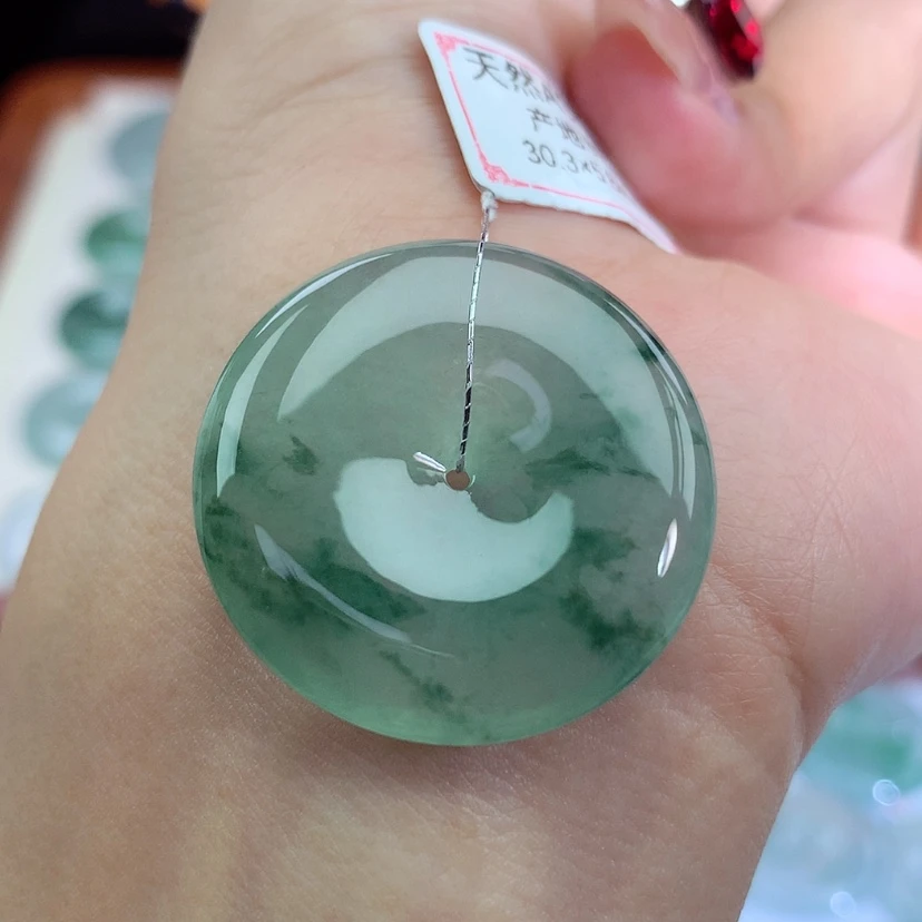 【闪购商品】翡翠吊坠(不含链)未镶嵌