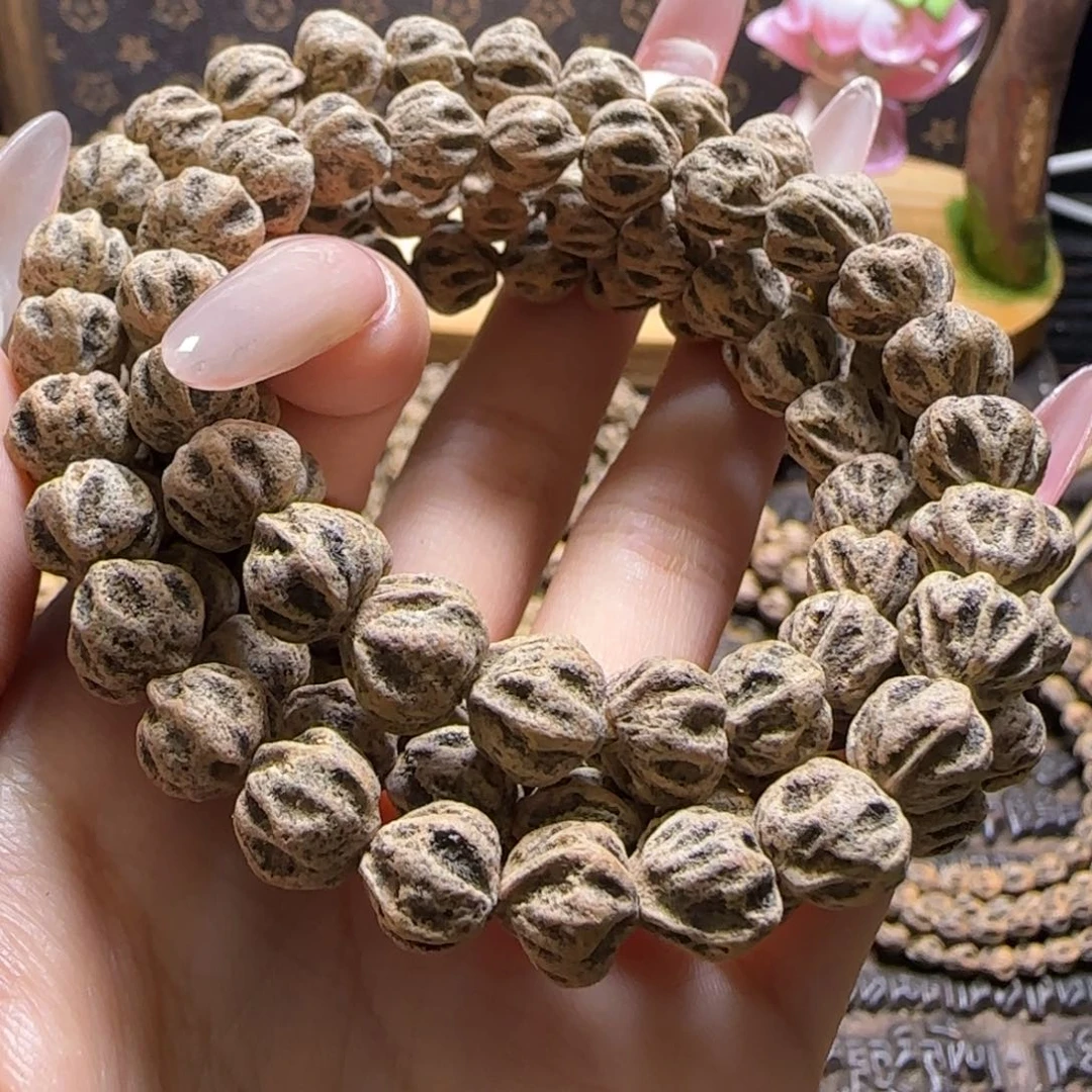 吊坠柏香籽/百香籽山****?