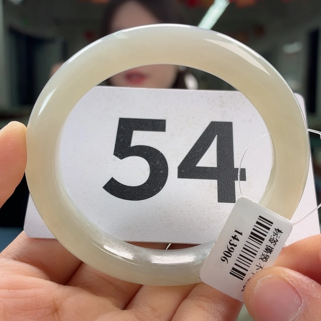 和田玉未镶嵌手镯结构