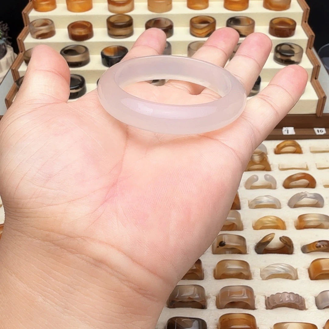 手镯玛瑙/玉髓未镶嵌51.7圈白月光手镯福利不退不换介意勿拍