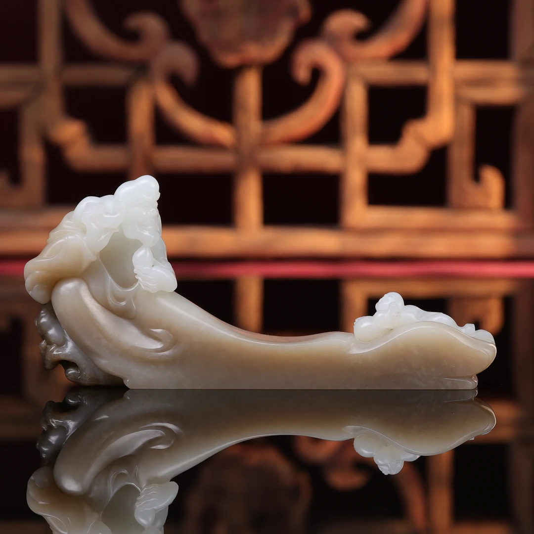 杨小荣作 和田玉糖白玉达摩渡江笔架sw2509030559