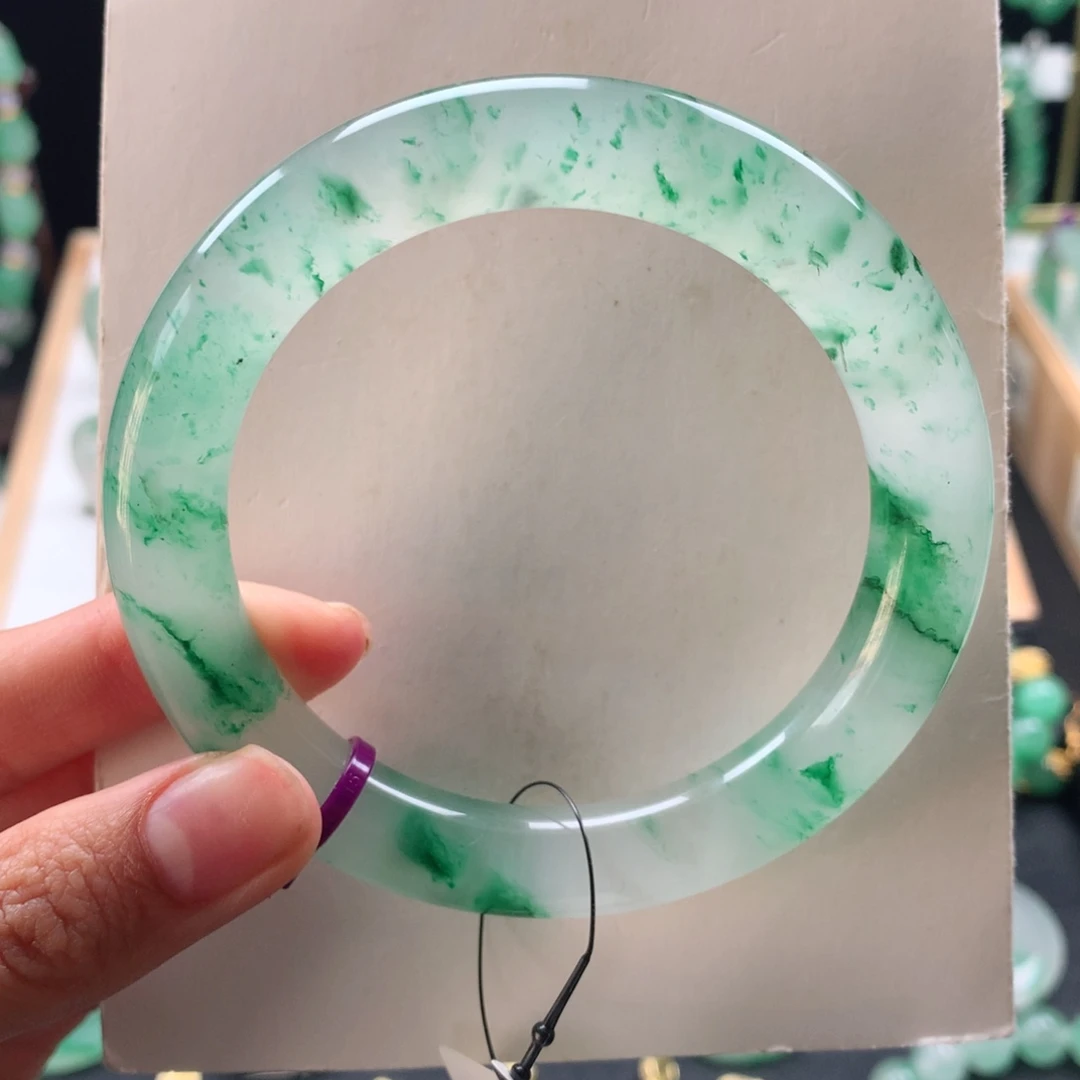 石英质玉未镶嵌手镯