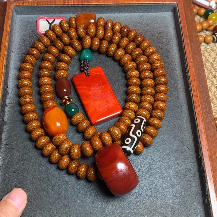 星月菩提吊坠菩提