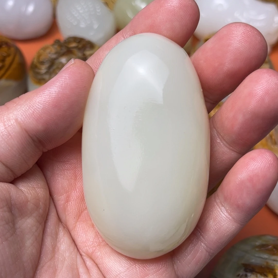 石材天然方解石手把件不退换