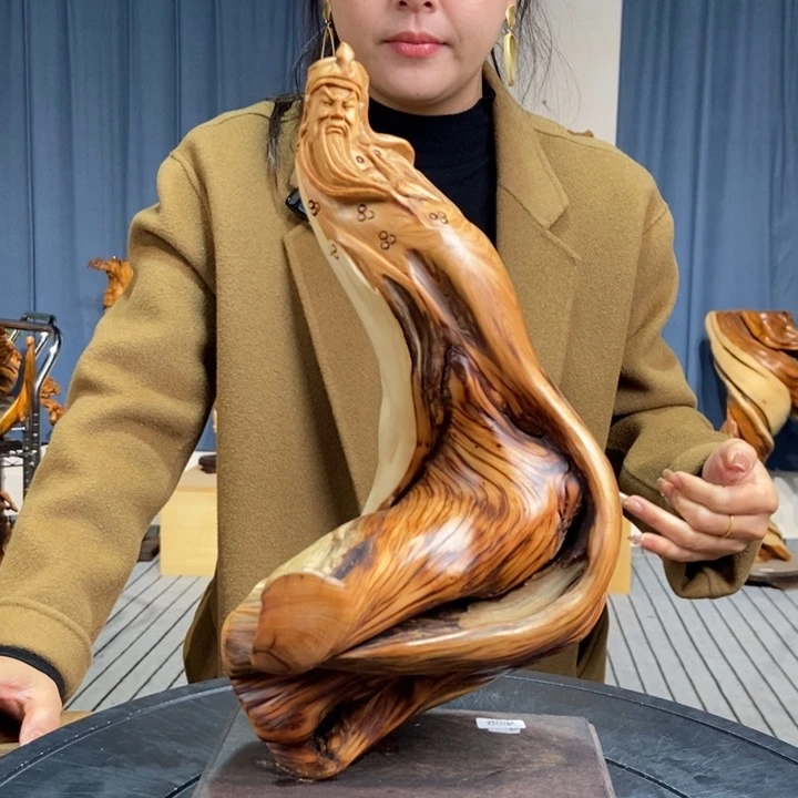 柏木（崖柏）随型摆件