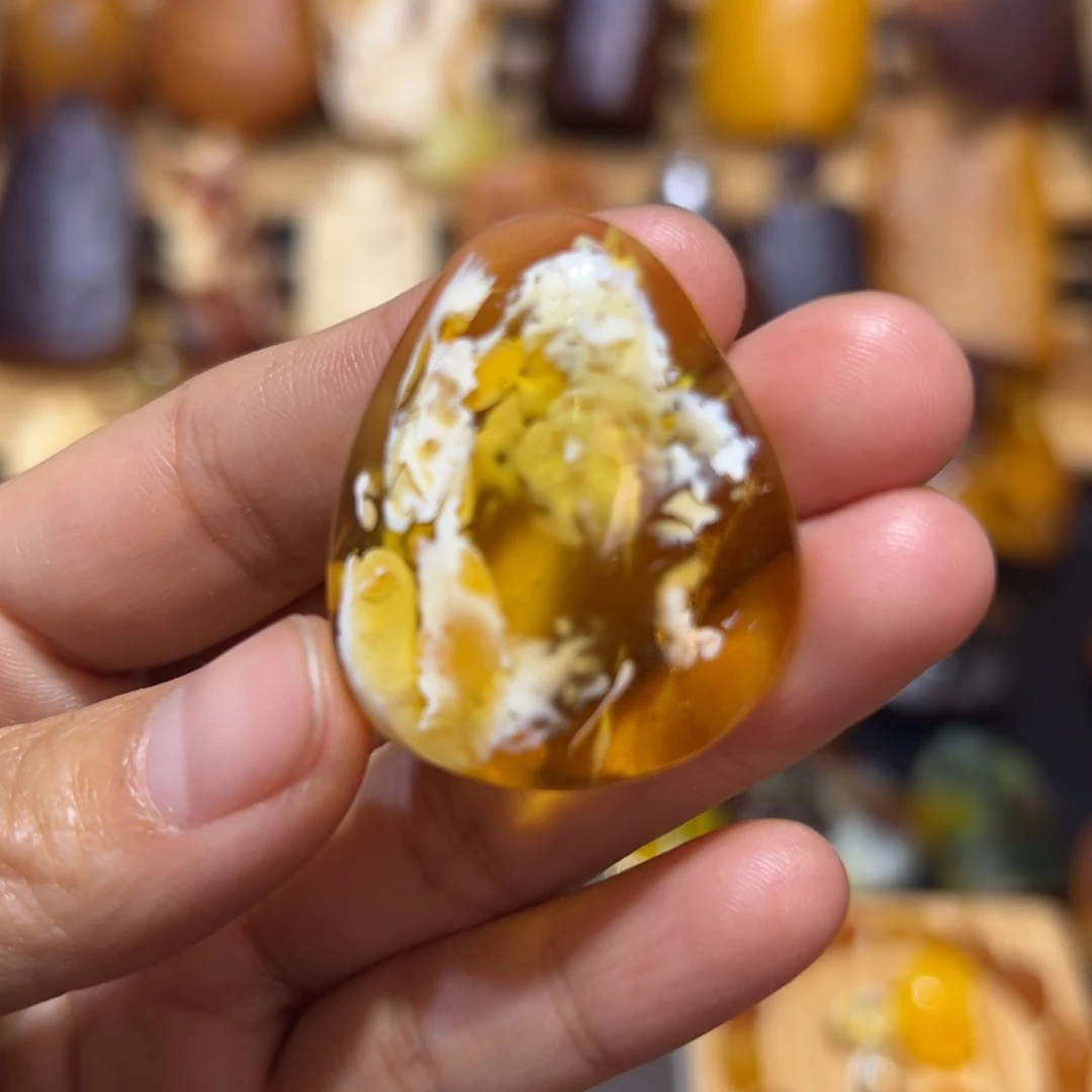 定制琥珀未镶嵌琥珀蜜蜡