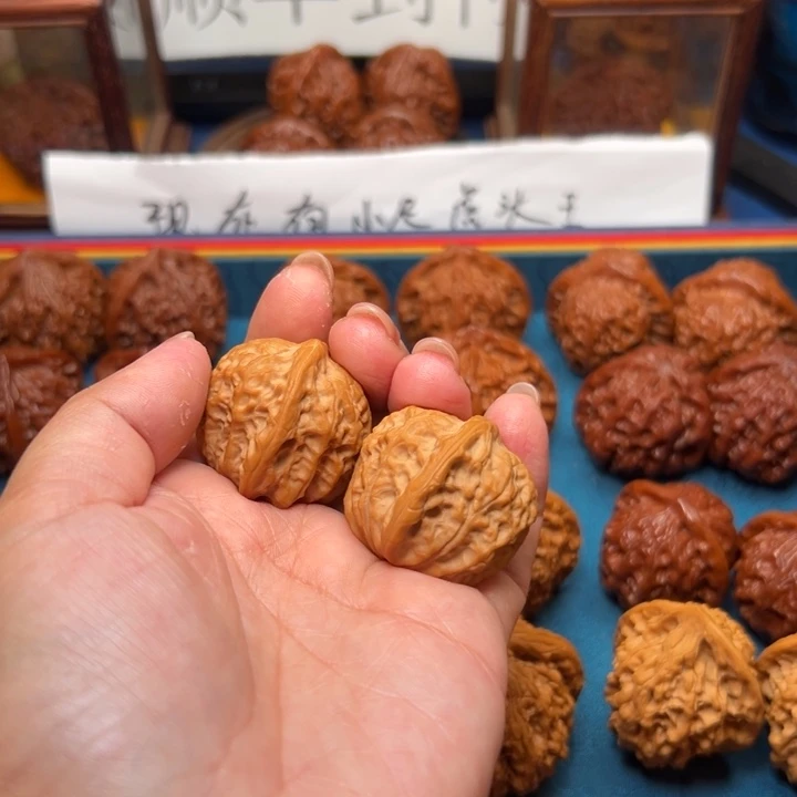 吊坠桃核手**快好好好好好好