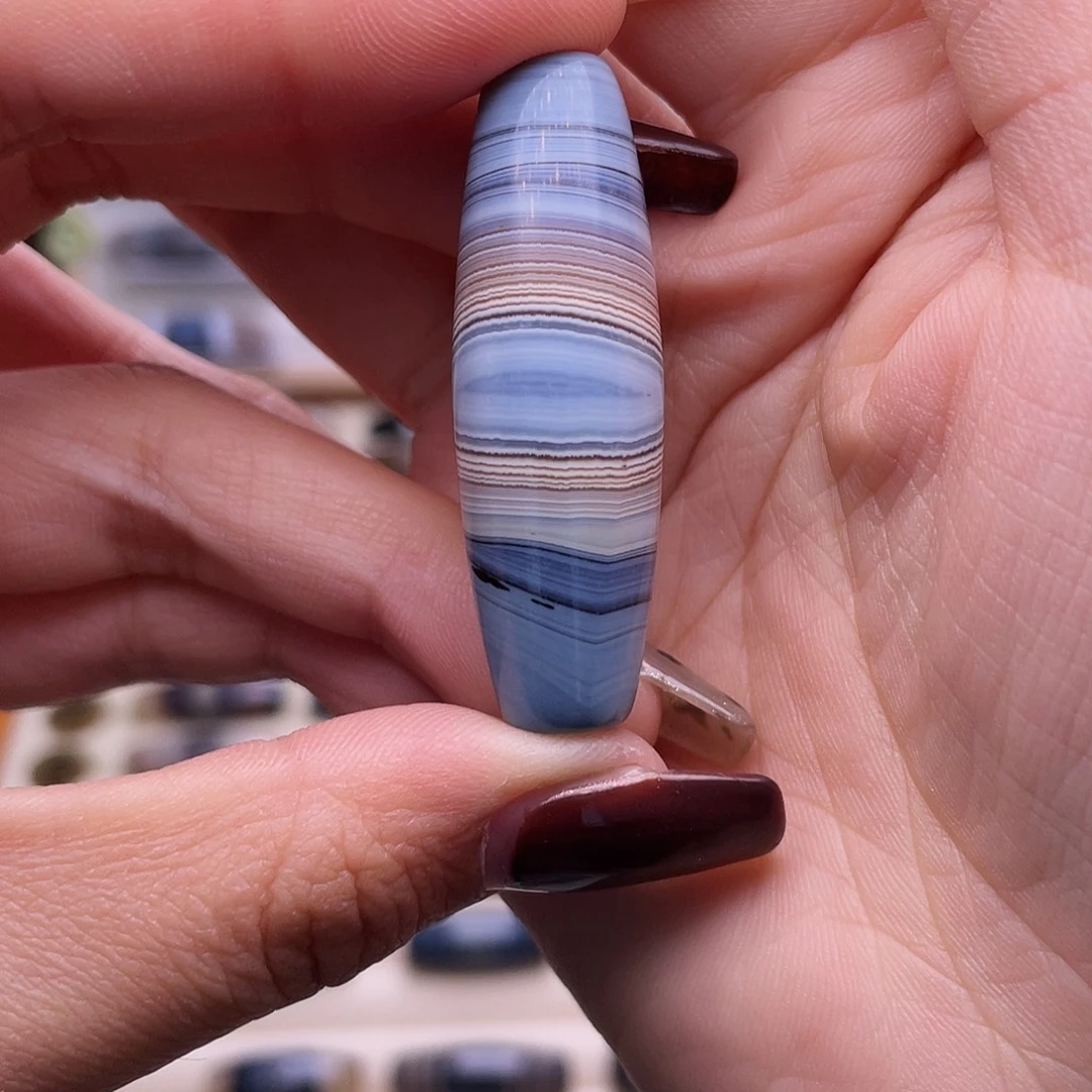 贾***学玛瑙/玉髓未镶嵌颈饰