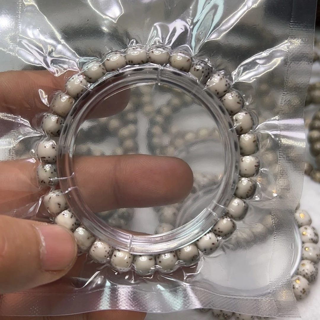 星月菩提手串旅****邓星月菩提手串单圈