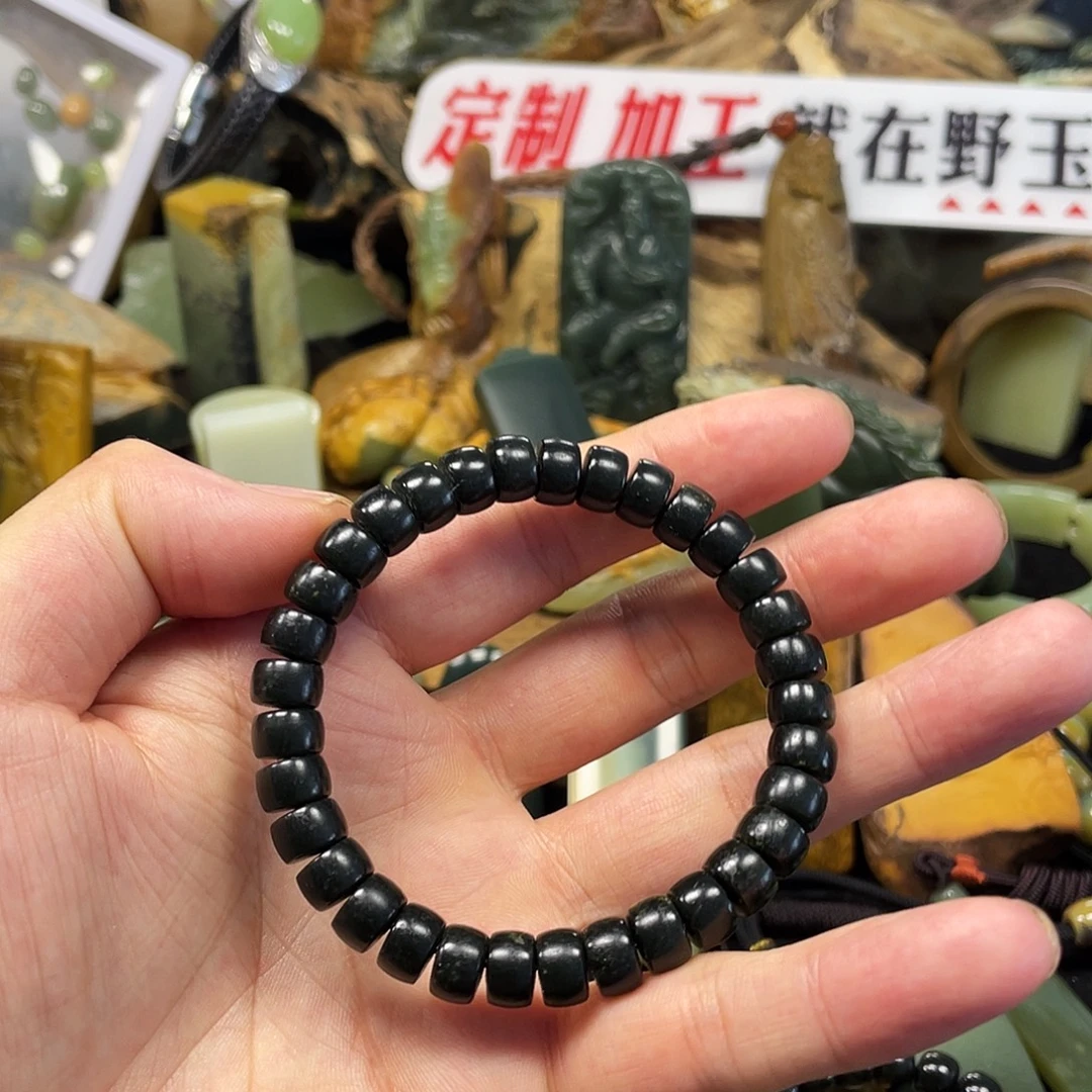 用***6岫岩河磨玉（透闪石质玉）未镶嵌车挂