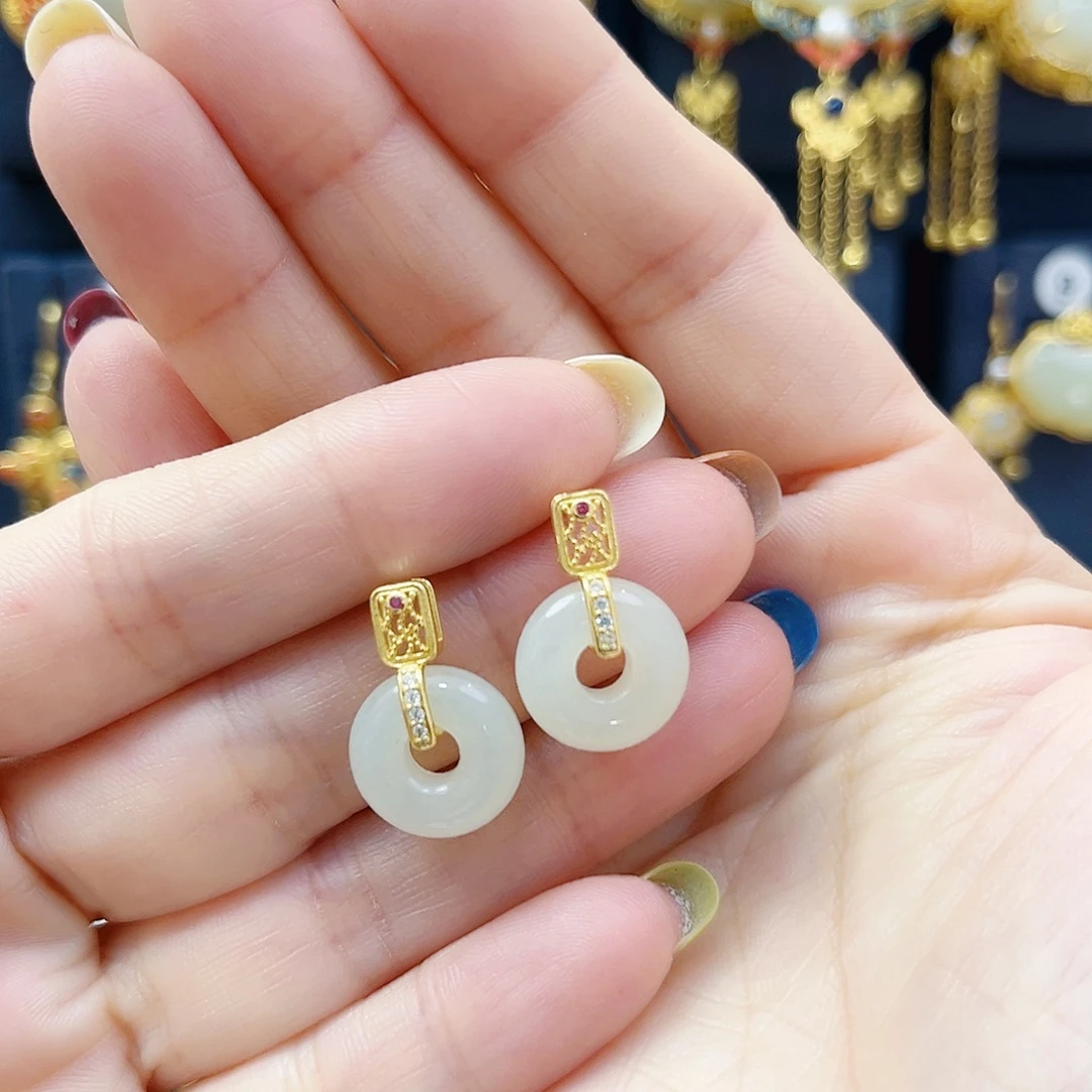 和田玉银S925镀金镶嵌耳饰