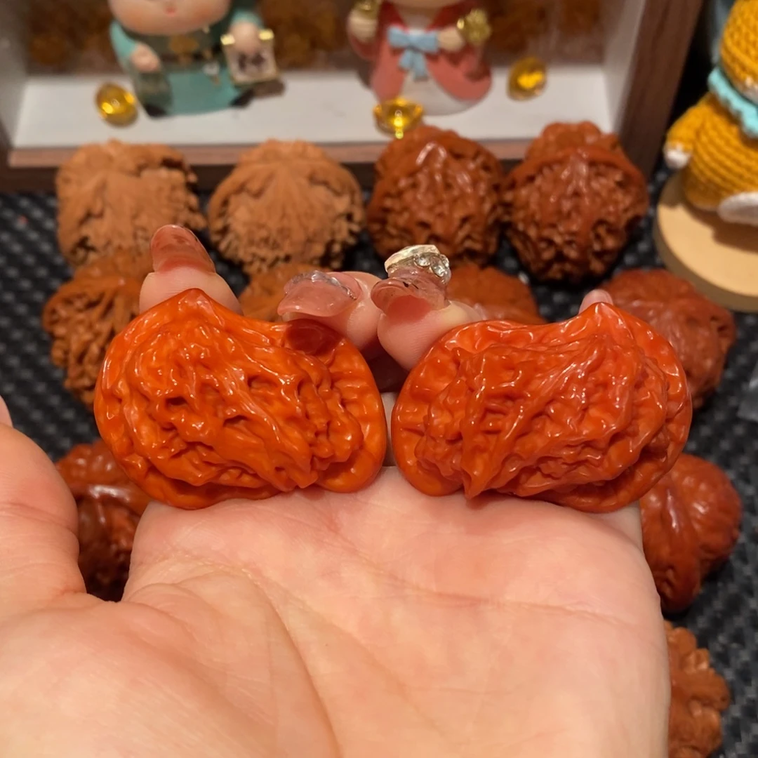 吊坠桃核42玉化鸳鸯，0651