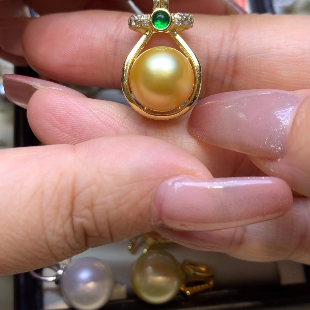 颈饰银S925镶嵌海水珍珠