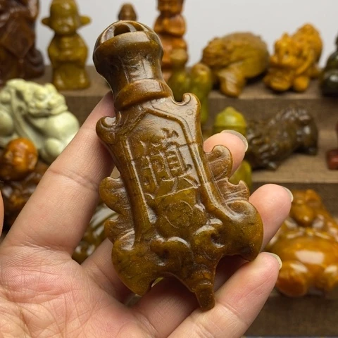 蛇纹石玉未镶嵌颈饰22