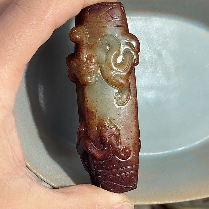 摆件瓷器等艺术作品多次
