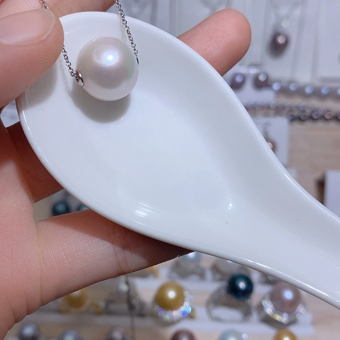 淡水珍珠银S925镶嵌吊坠(赠链)加****