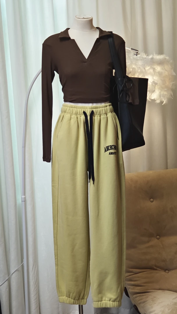 高腰显瘦气质休闲运动卫裤百搭减龄2025秋季新款长裤67-869