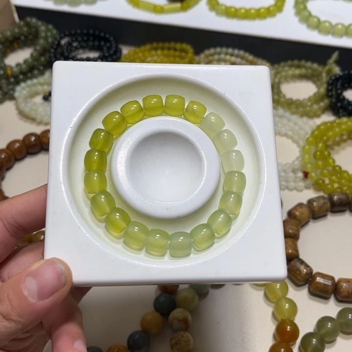 蛇纹石玉未镶嵌手链卡10