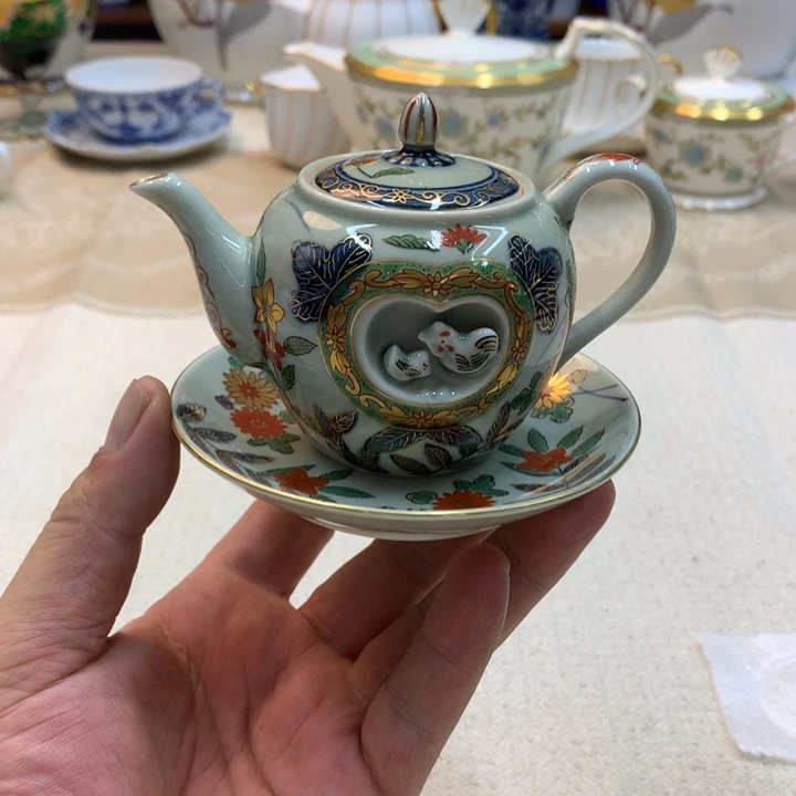 紫砂金瓷阁精品瓷器店