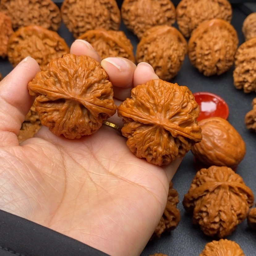 【闪购商品】文玩核桃把件43苹果园