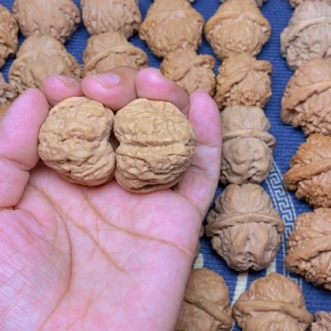 【闪购商品】吊坠文玩核桃~**~蛙蛙37