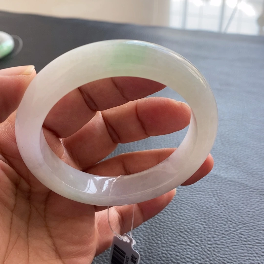 翡翠未镶嵌手镯天然翡翠手镯
