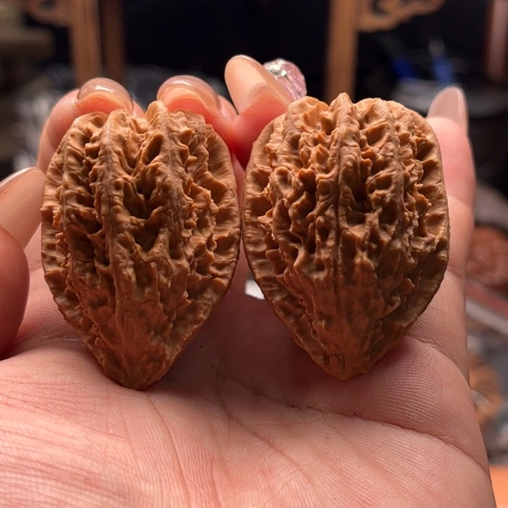 文玩核桃把件楸大胖110