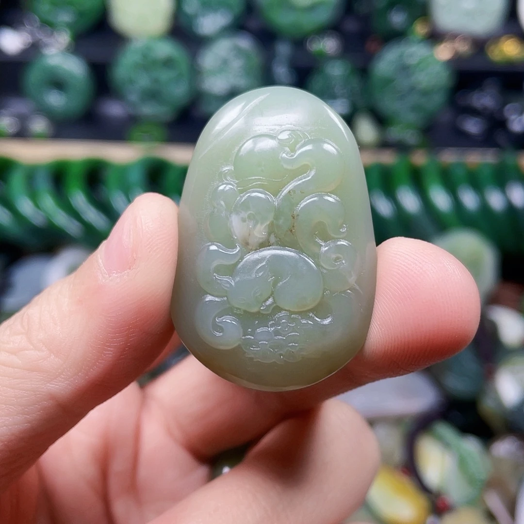 和田玉未镶嵌珠宝半成品